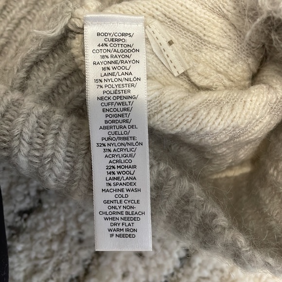 LOFT Diamond Knit Sweater, Sz. SP - Picture 6 of 6